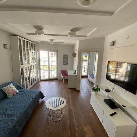 Cimi Apartment เบลเกรด ภายนอก รูปภาพ